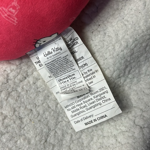 Hello Kitty neck pillow - Picture 4 of 4